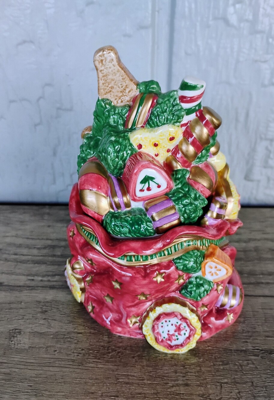 Fritz and Floyd  6 inch Christmas Candy bag jar
